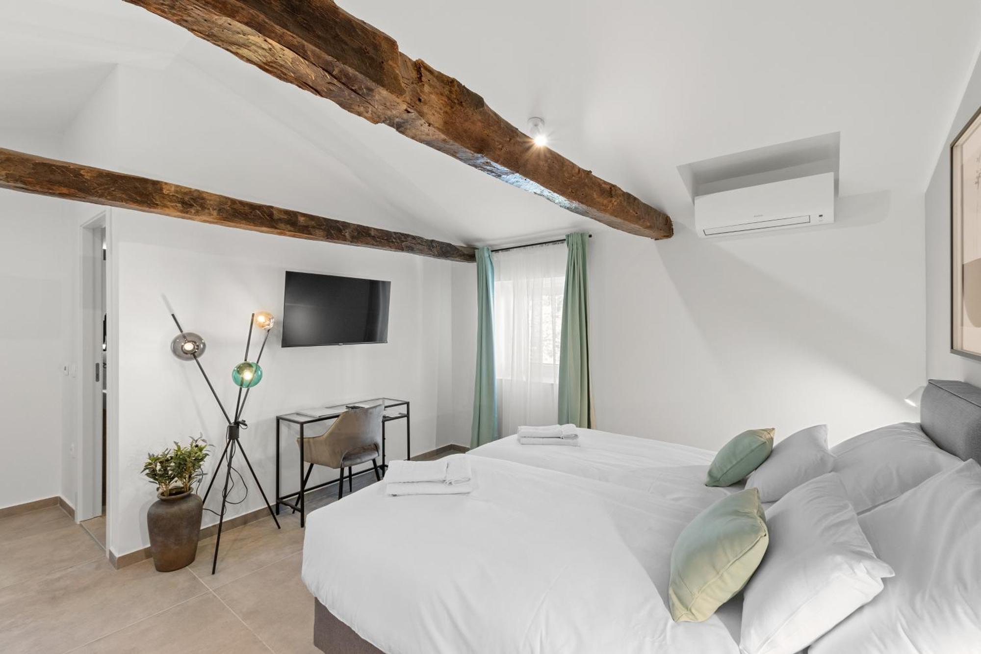 Konoba Most Rooms Бузет Экстерьер фото